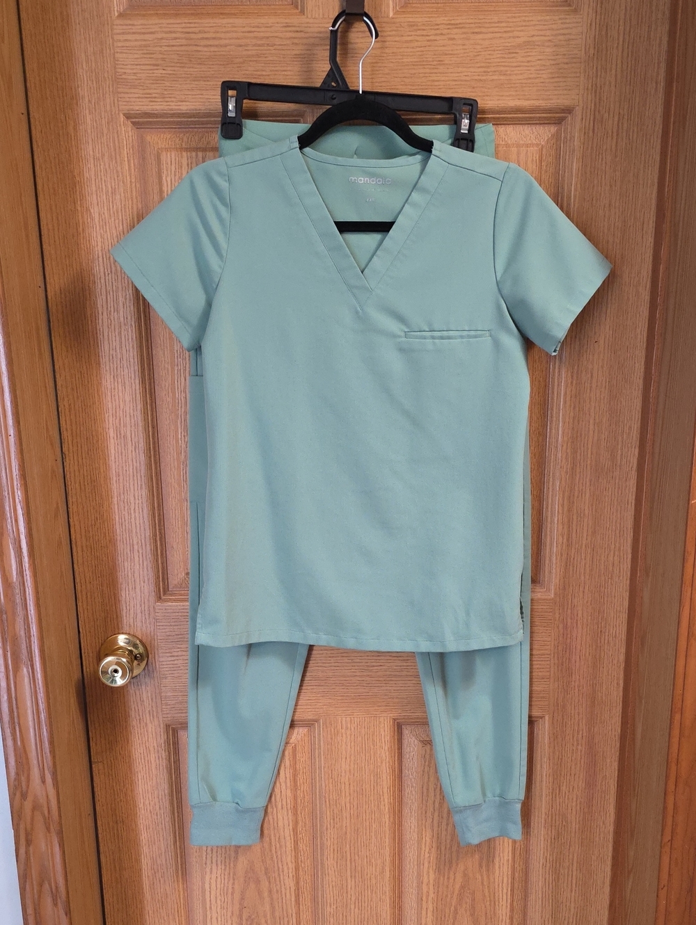 Mandala Mint Green Scrub Set - XXS